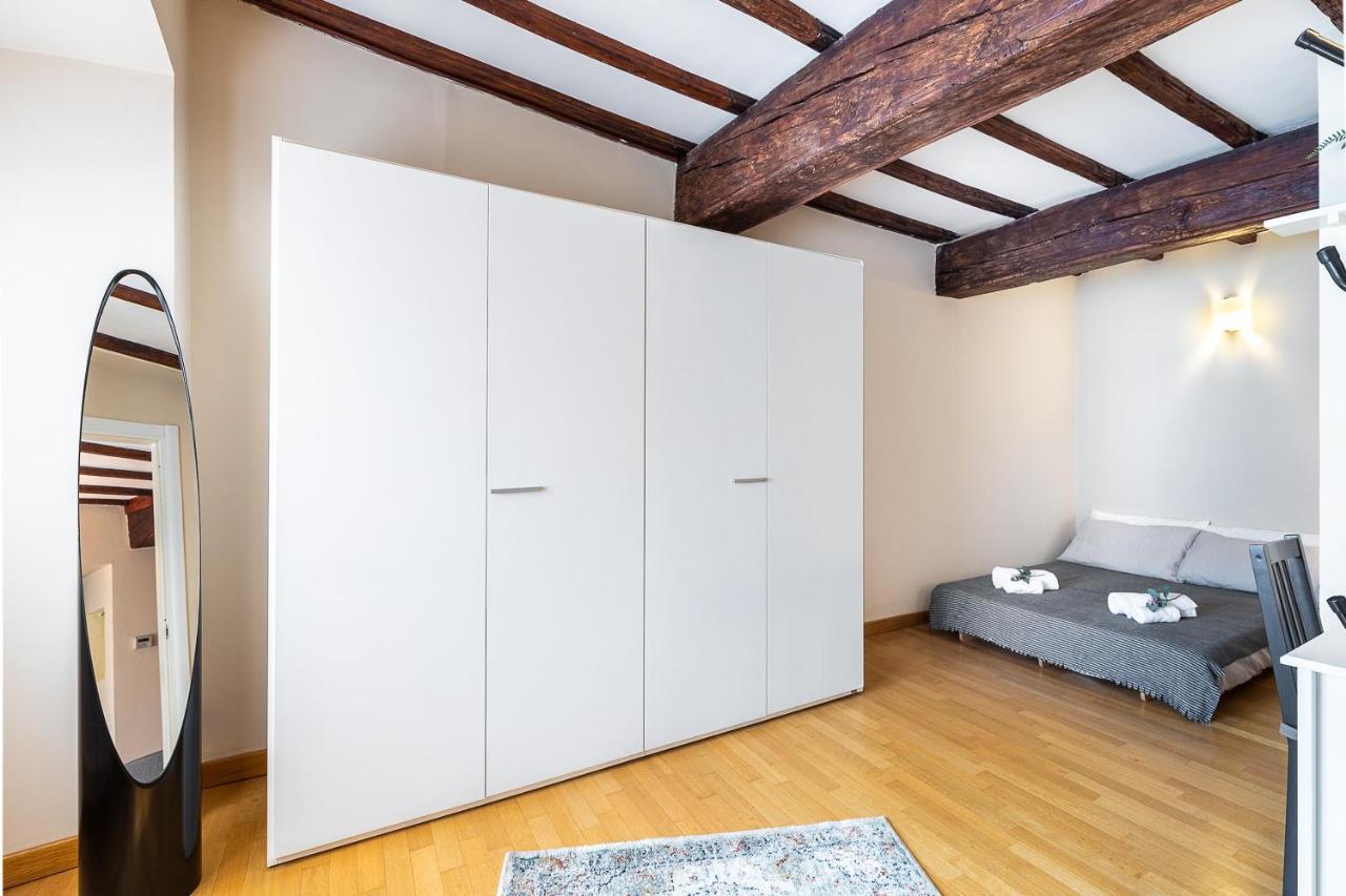 Mazzarri Suites - Centro Storico Торино Екстериор снимка